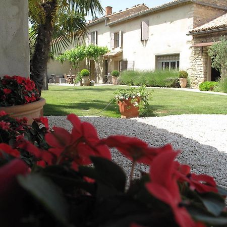 Le Mas De L'Olivier Hotel Loriol-du-Comtat Kültér fotó